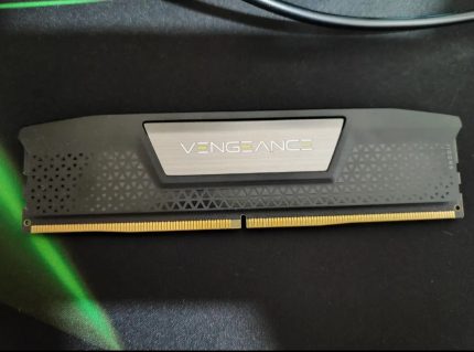 رم 16 گیگ DDR5 باس 5600 ساخت کورسیر تایوان آکبند